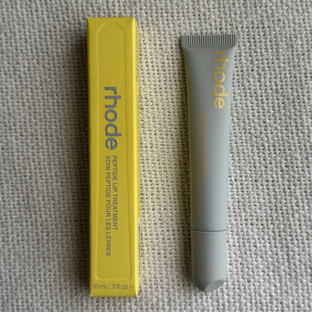 Rhode passionfruit peptide lip treatment